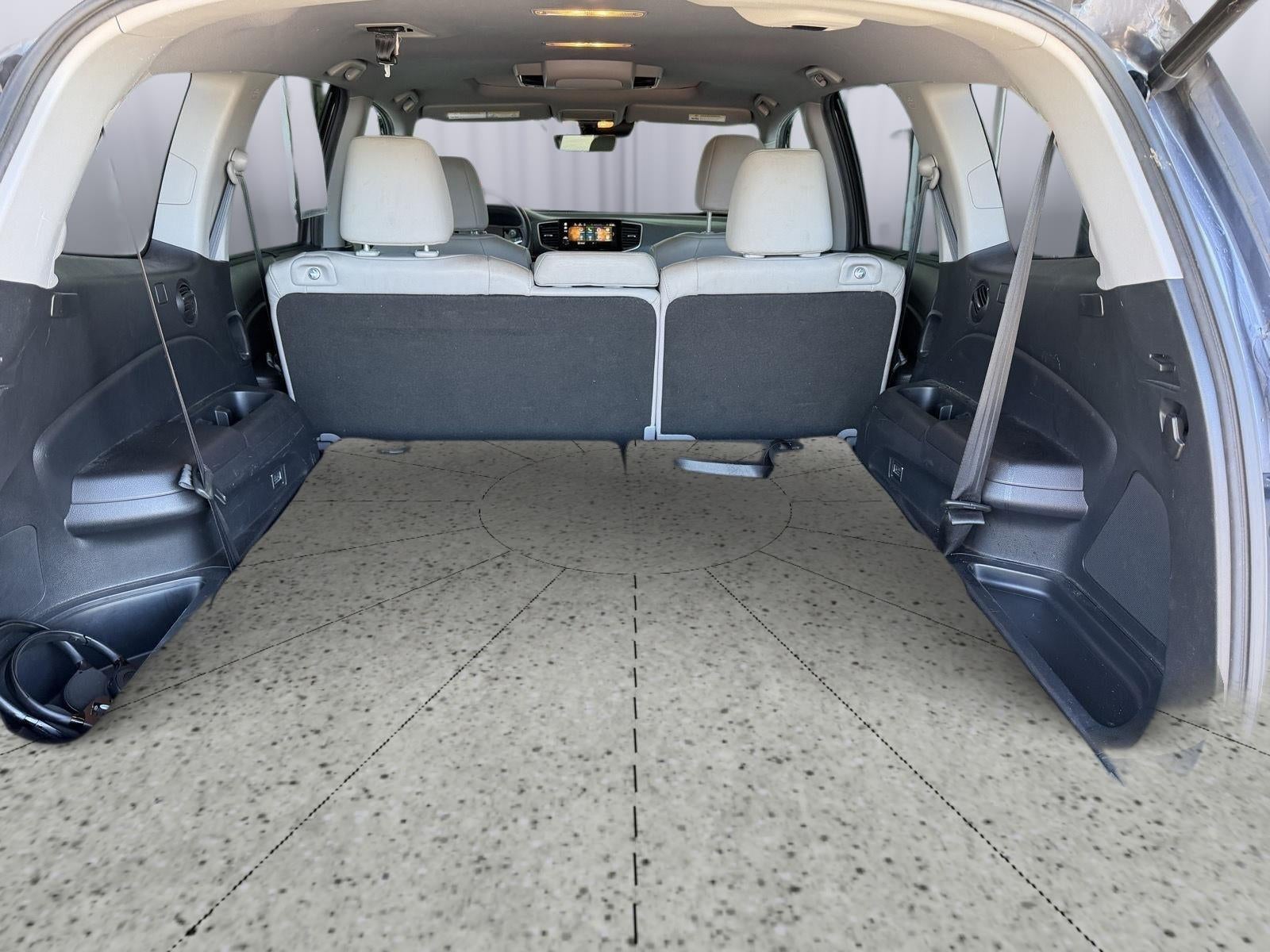 2019 Honda Pilot Touring 8-Passenger