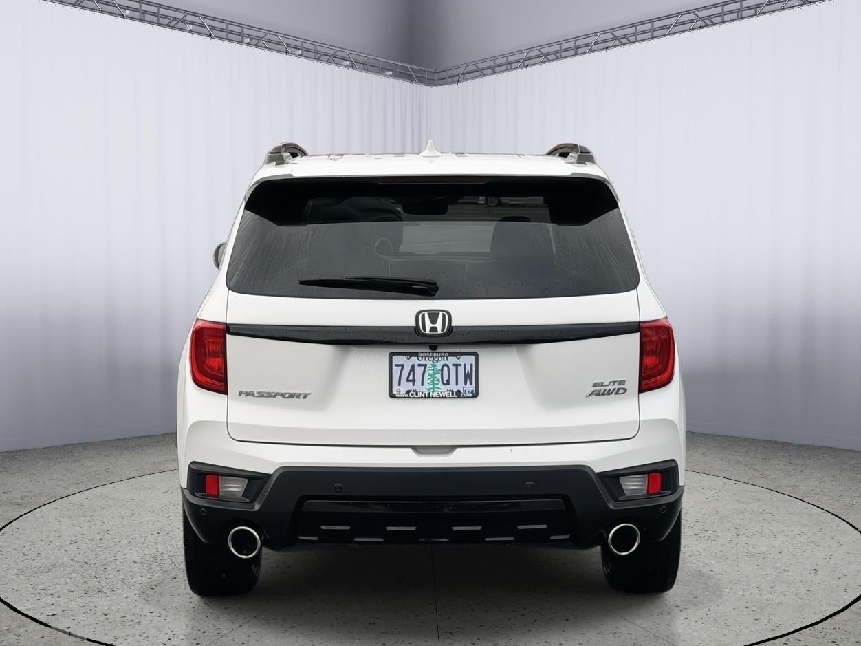 2023 Honda Passport Elite