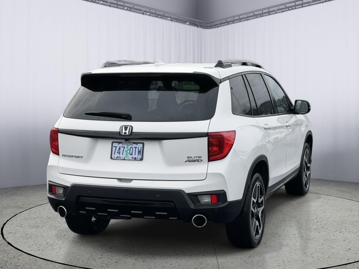 2023 Honda Passport Elite