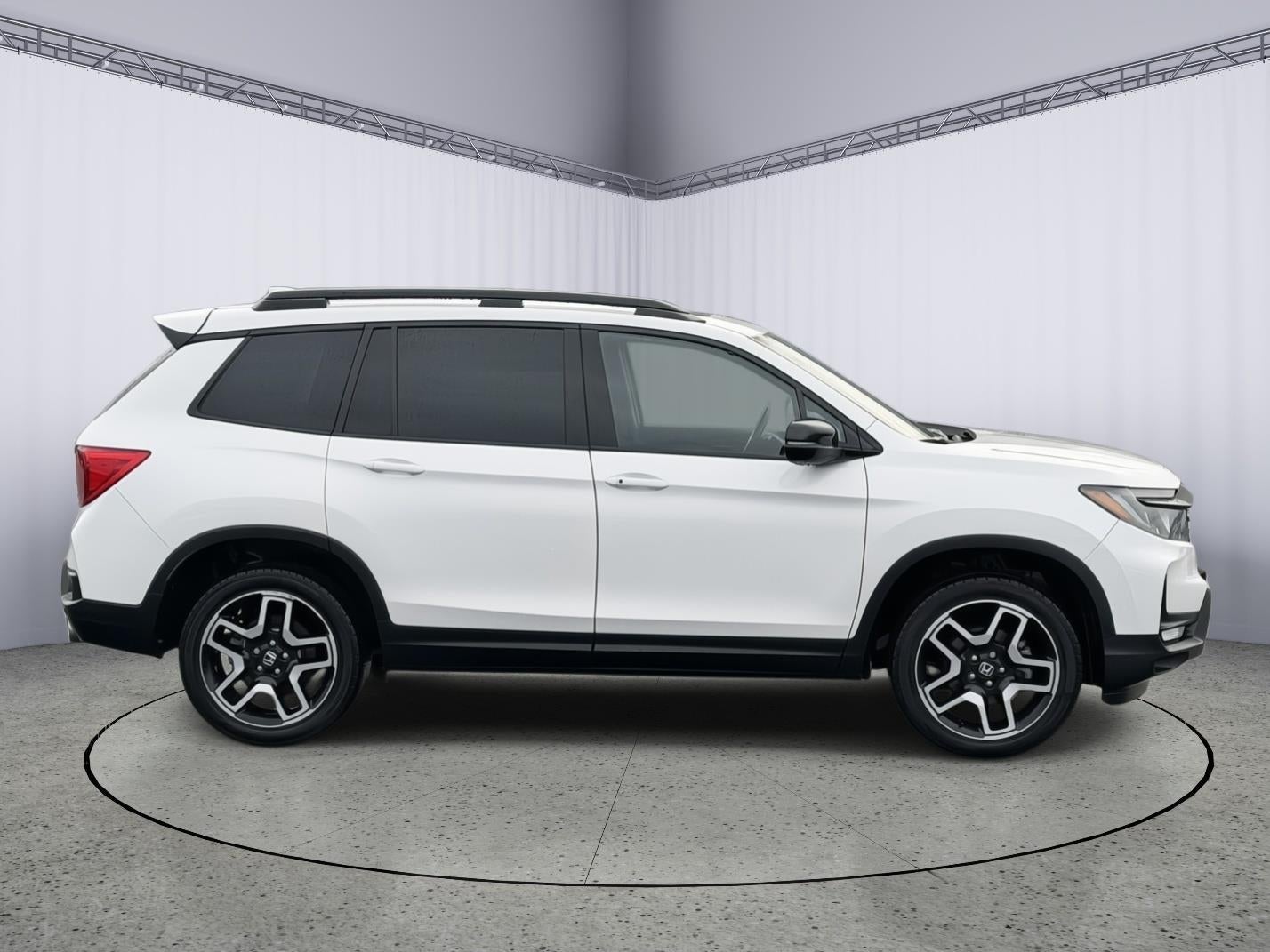 2023 Honda Passport Elite
