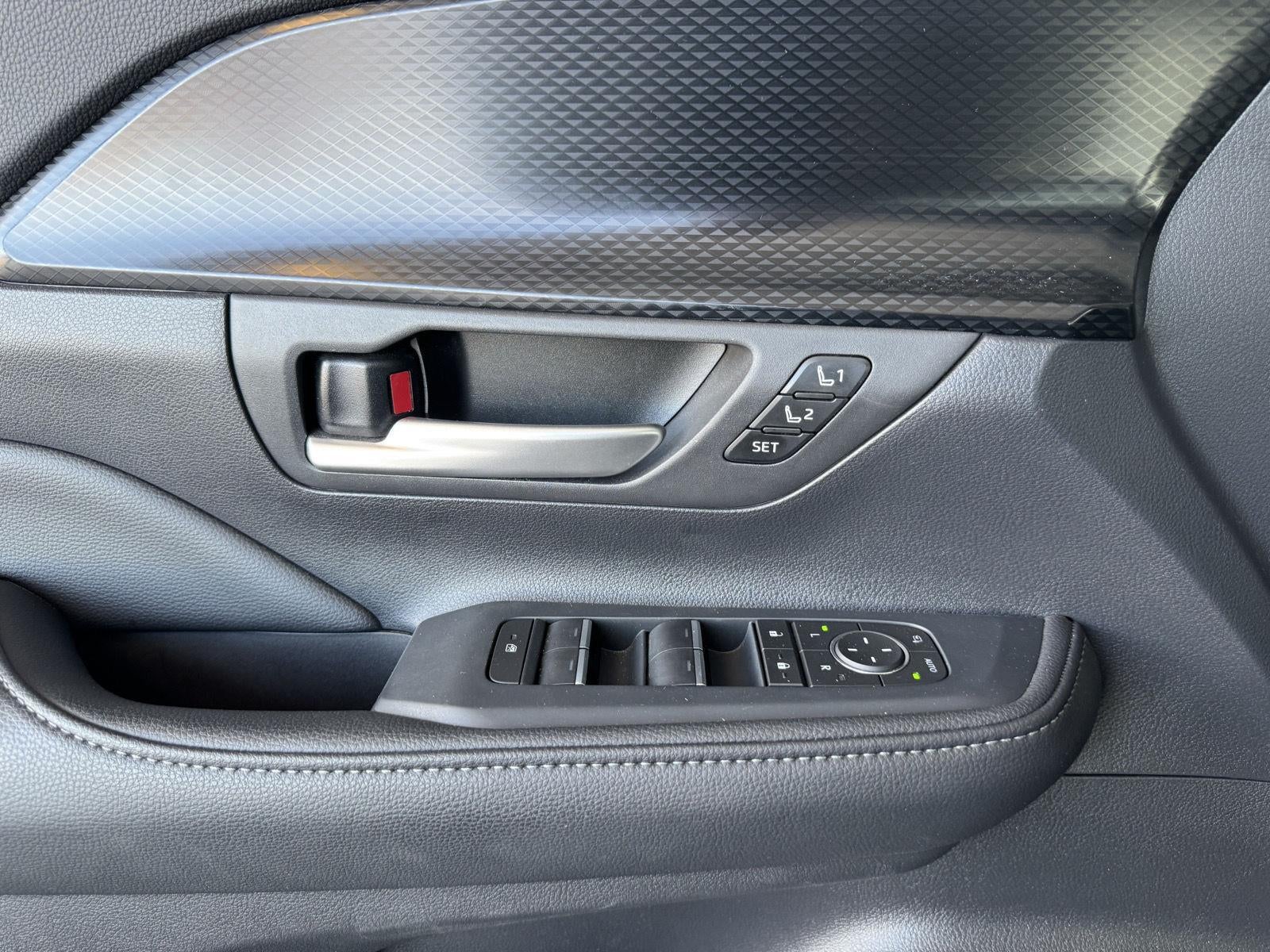 2025 Toyota Grand Highlander Hybrid MAX Limited