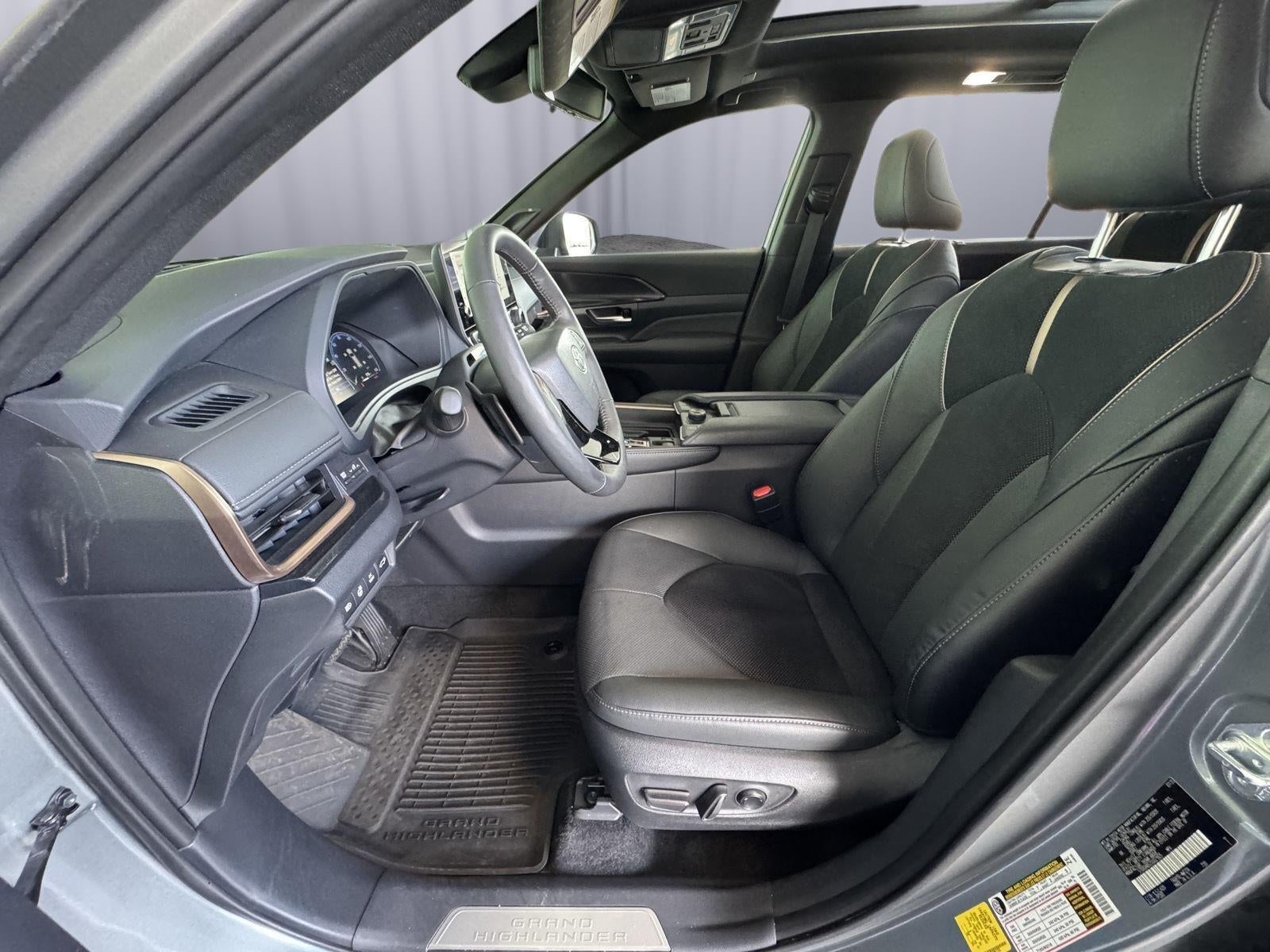 2025 Toyota Grand Highlander Hybrid MAX Limited