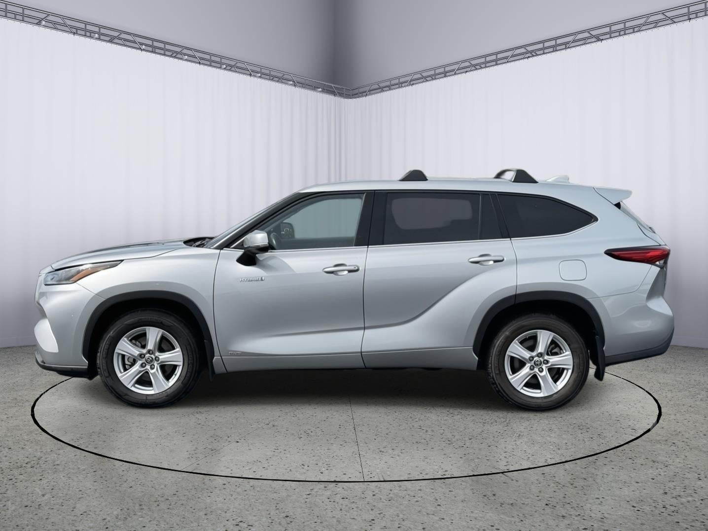 2021 Toyota Highlander Hybrid LE