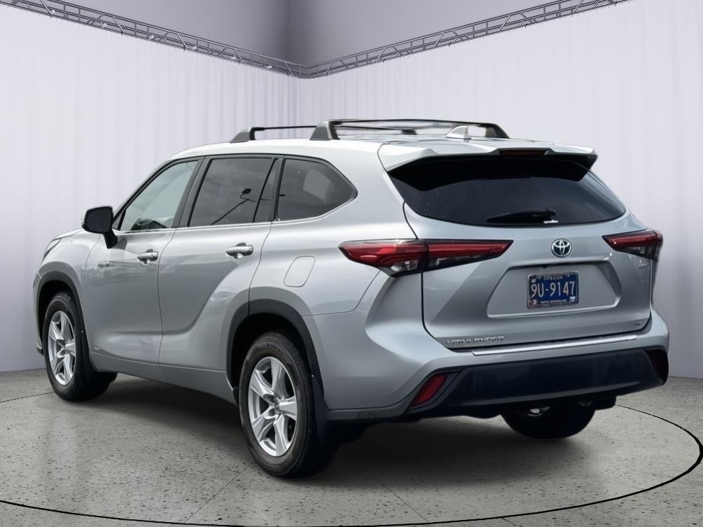 2021 Toyota Highlander Hybrid LE