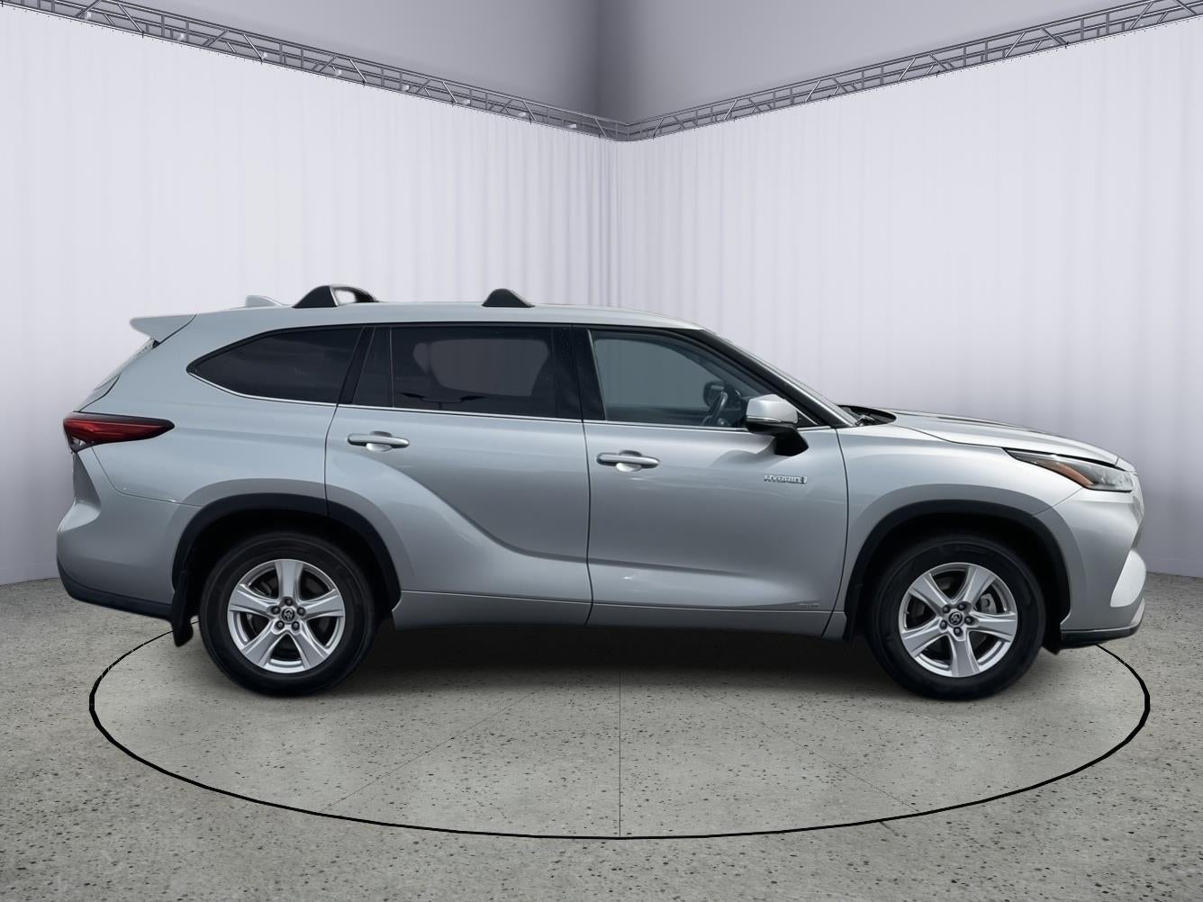 2021 Toyota Highlander Hybrid LE