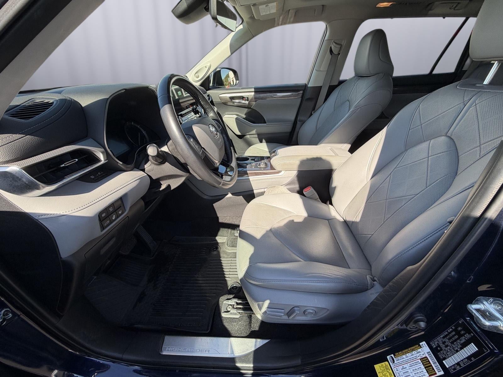 2021 Toyota Highlander Platinum