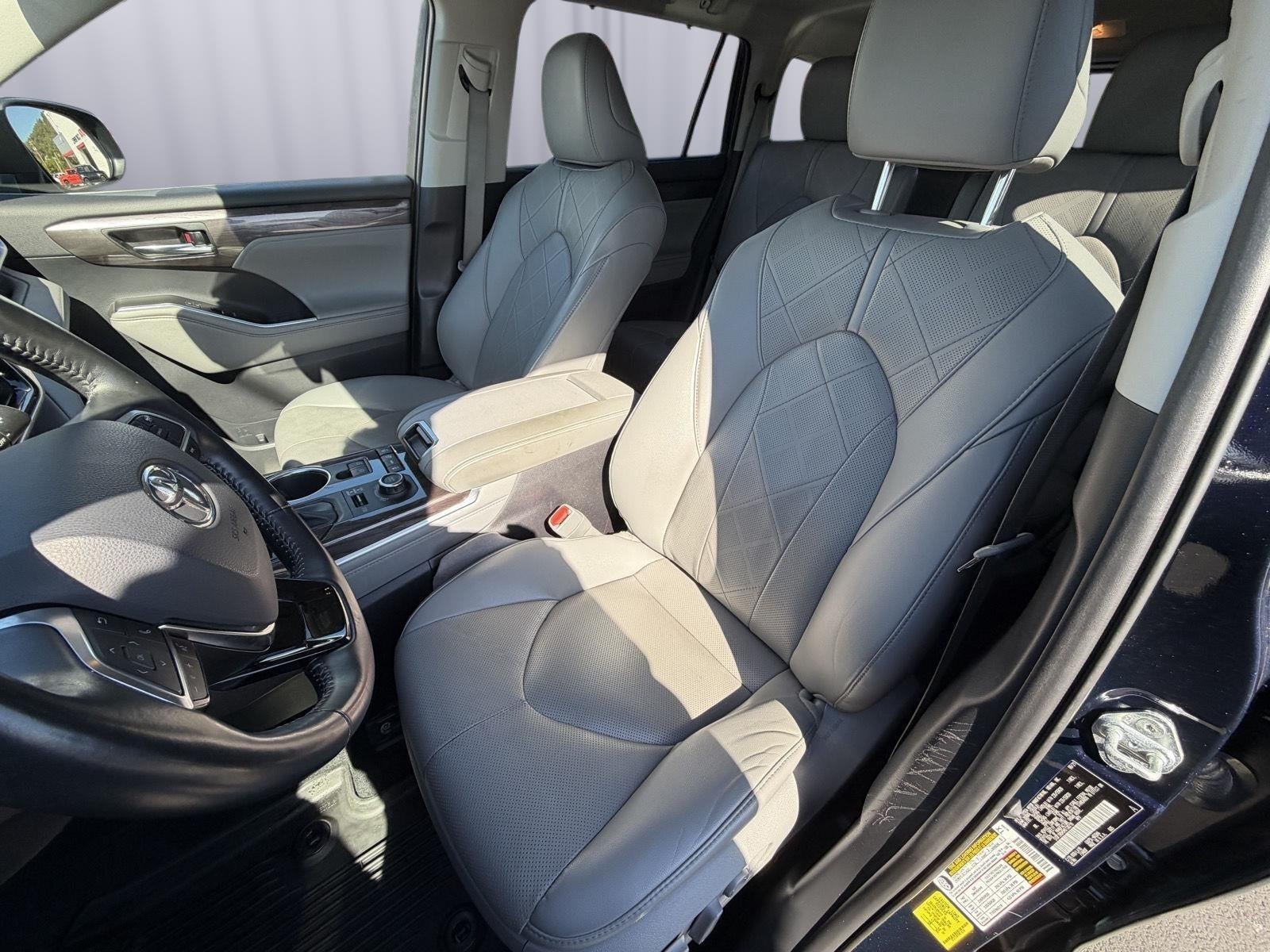 2021 Toyota Highlander Platinum