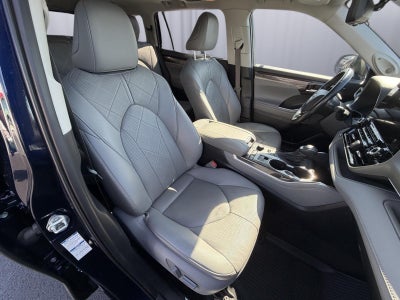 2021 Toyota Highlander Platinum
