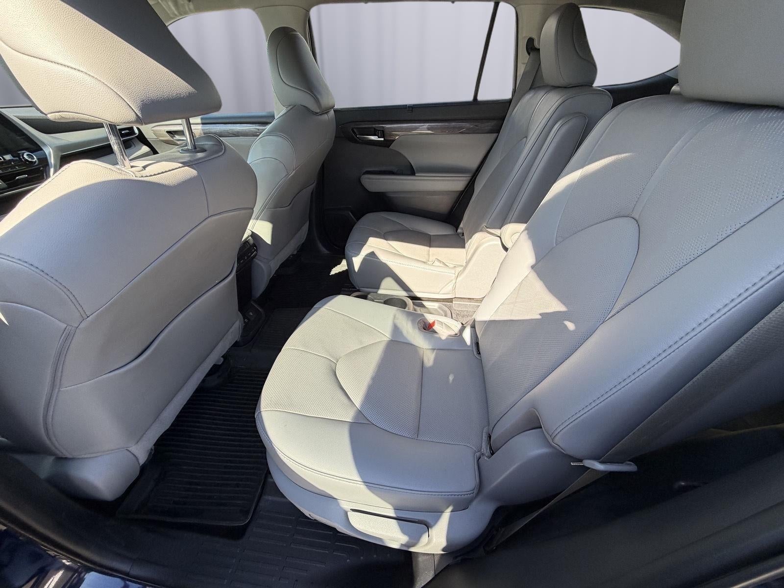 2021 Toyota Highlander Platinum