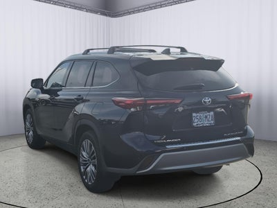 2021 Toyota Highlander Platinum
