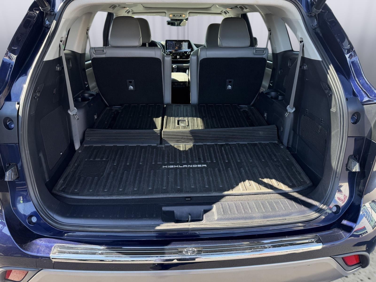 2021 Toyota Highlander Platinum