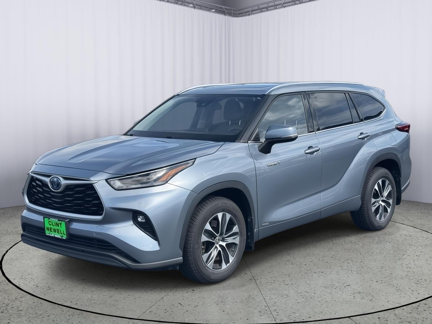 2021 Toyota Highlander Hybrid XLE