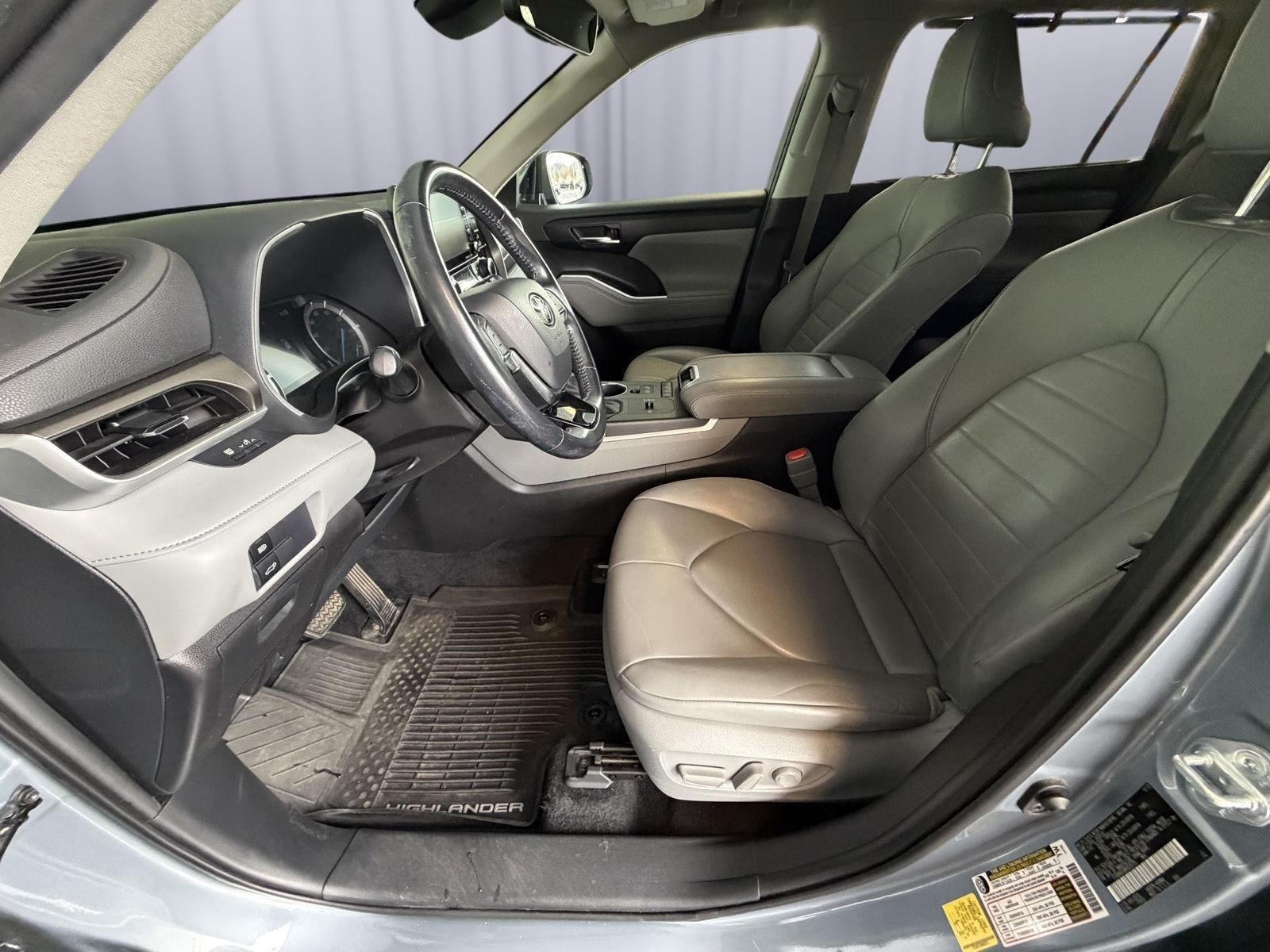 2021 Toyota Highlander Hybrid XLE