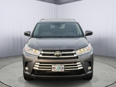 2019 Toyota Highlander SE