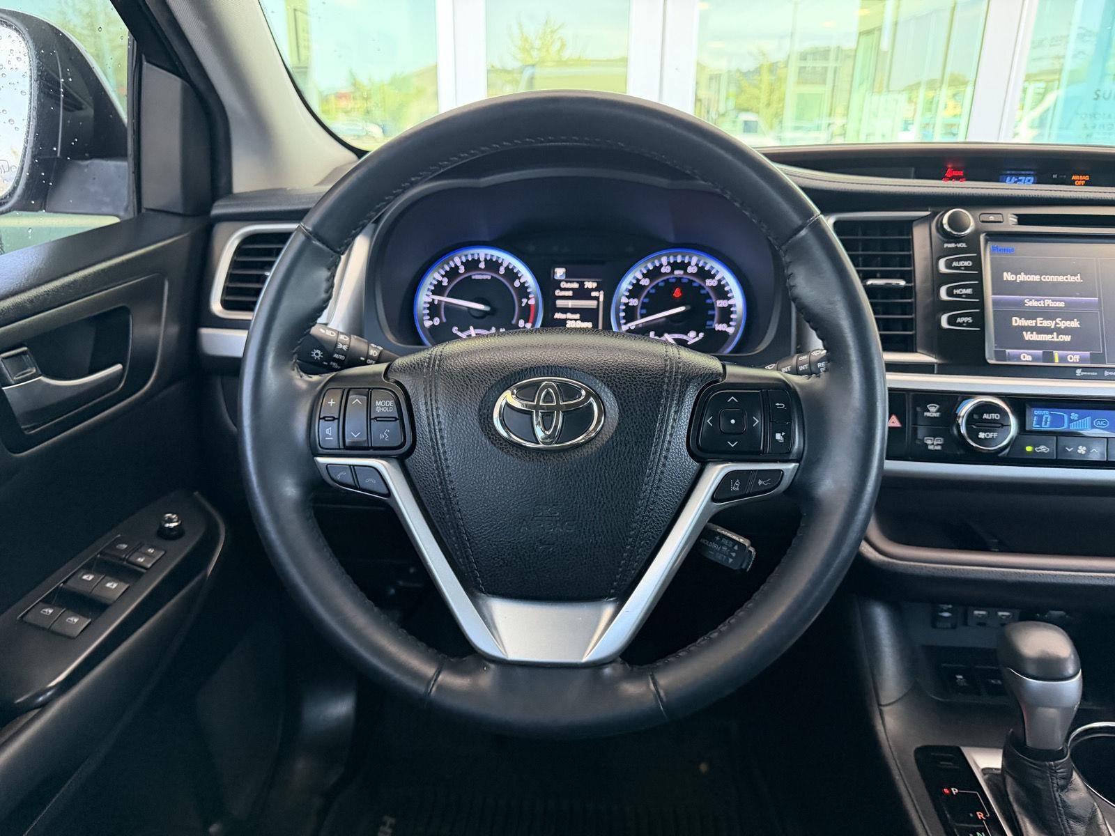 2019 Toyota Highlander SE