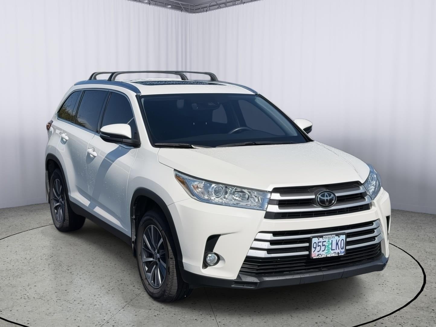 2019 Toyota Highlander SE
