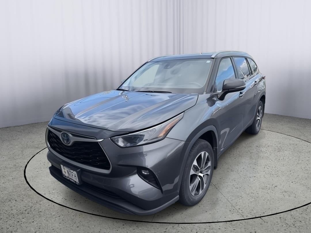 2023 Toyota Highlander Hybrid XLE