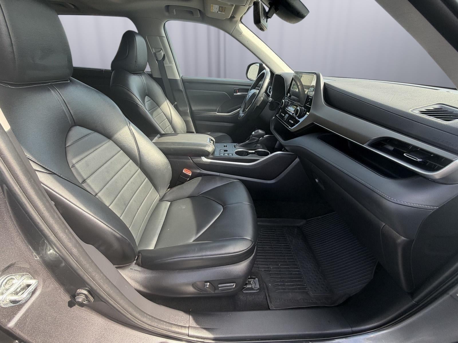2023 Toyota Highlander Hybrid XLE