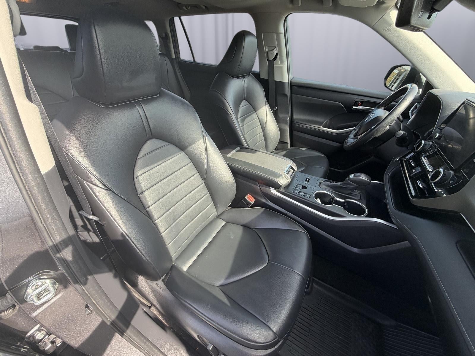 2023 Toyota Highlander Hybrid XLE