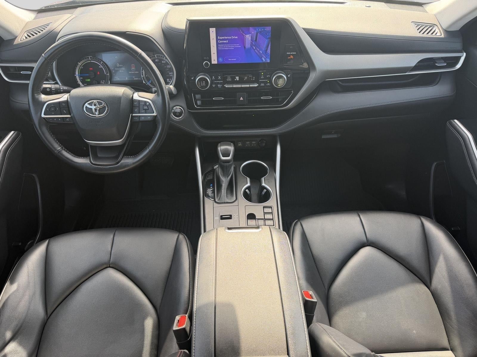 2023 Toyota Highlander Hybrid XLE