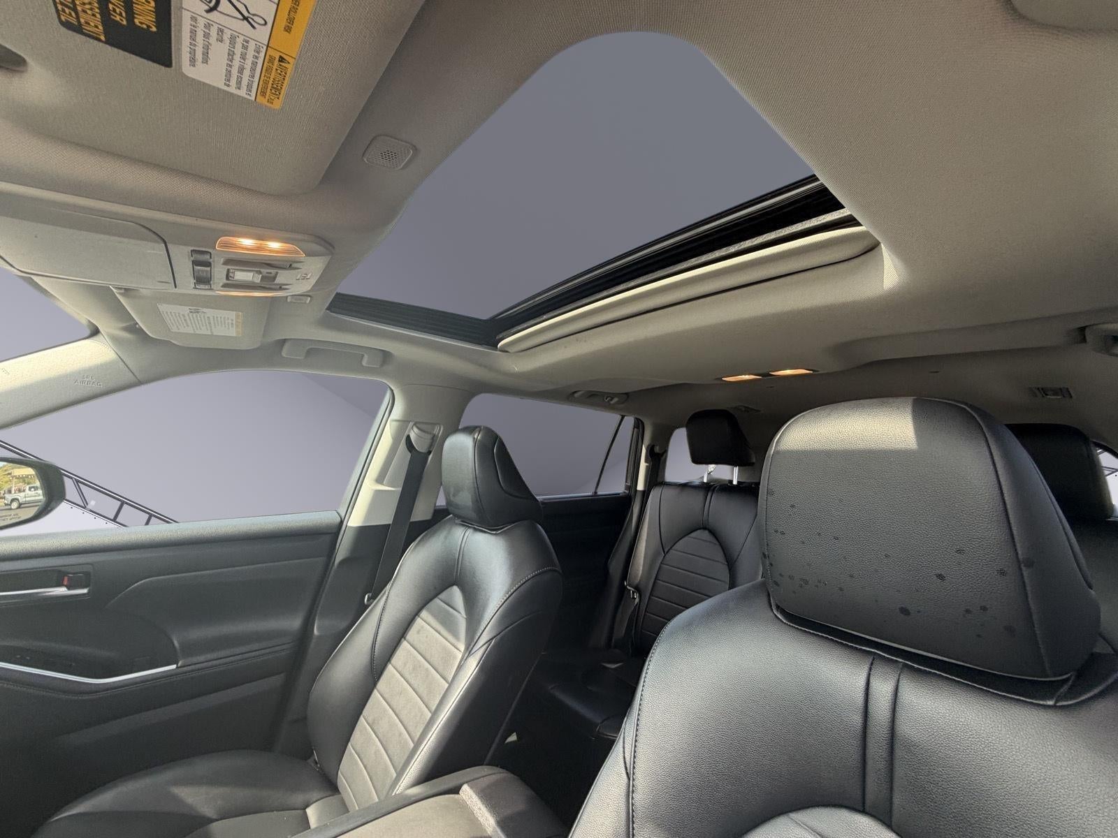 2023 Toyota Highlander Hybrid XLE