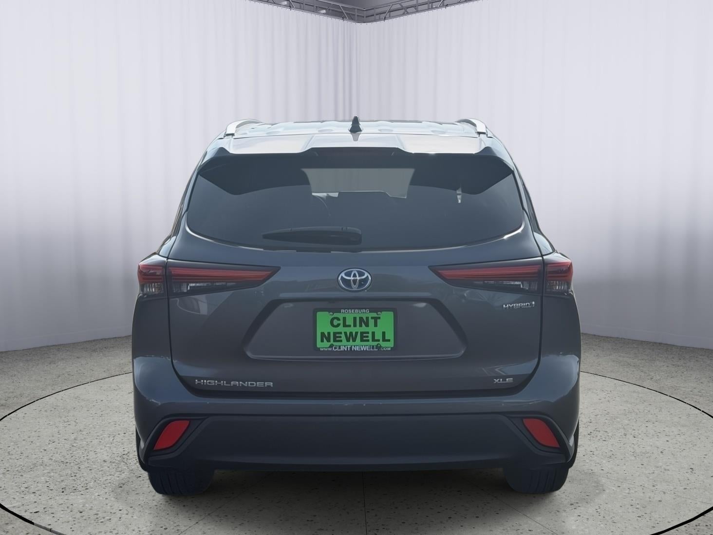 2023 Toyota Highlander Hybrid XLE