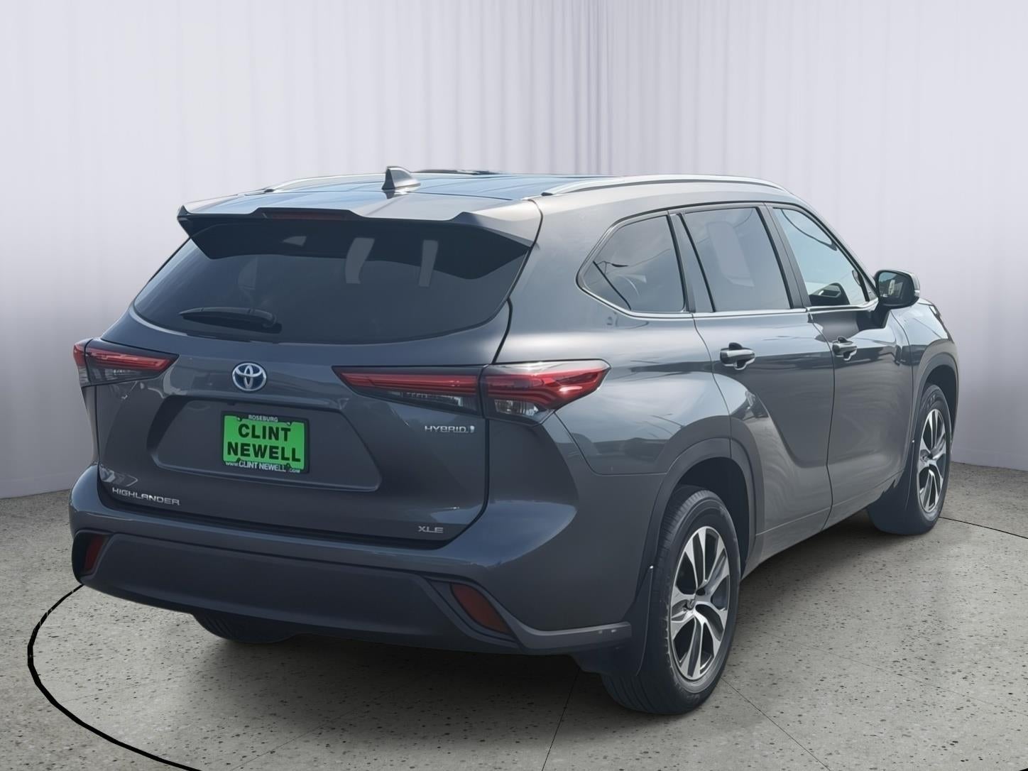 2023 Toyota Highlander Hybrid XLE