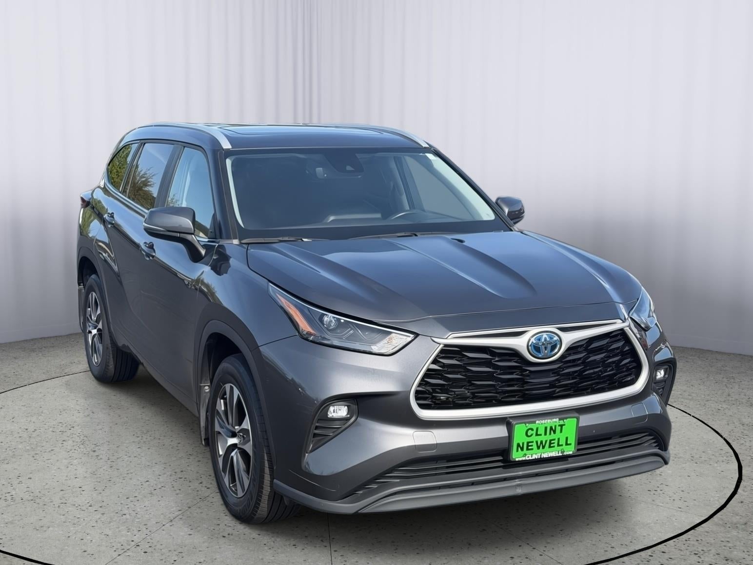 2023 Toyota Highlander Hybrid XLE