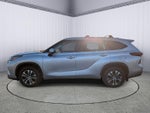 2024 Toyota Highlander Hybrid XLE