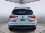 2024 Toyota Highlander Hybrid XLE