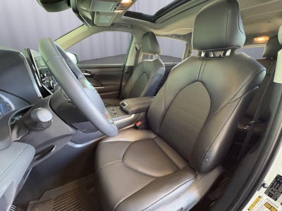 2026 Toyota Highlander Hybrid XLE