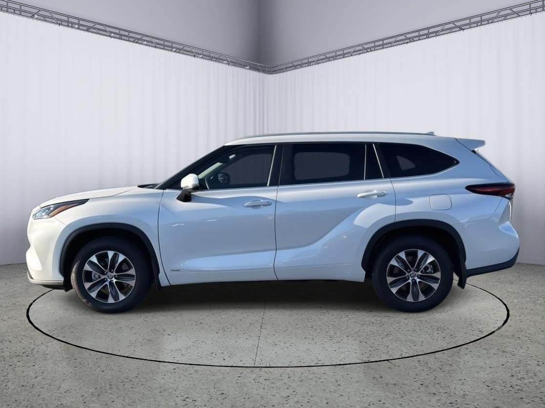 2026 Toyota Highlander Hybrid XLE