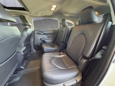 2026 Toyota Highlander Hybrid XLE