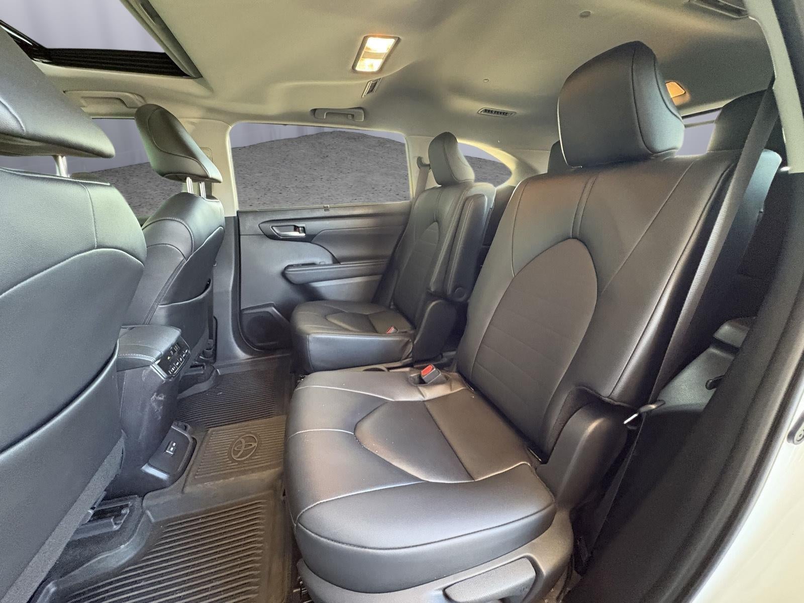 2026 Toyota Highlander Hybrid XLE