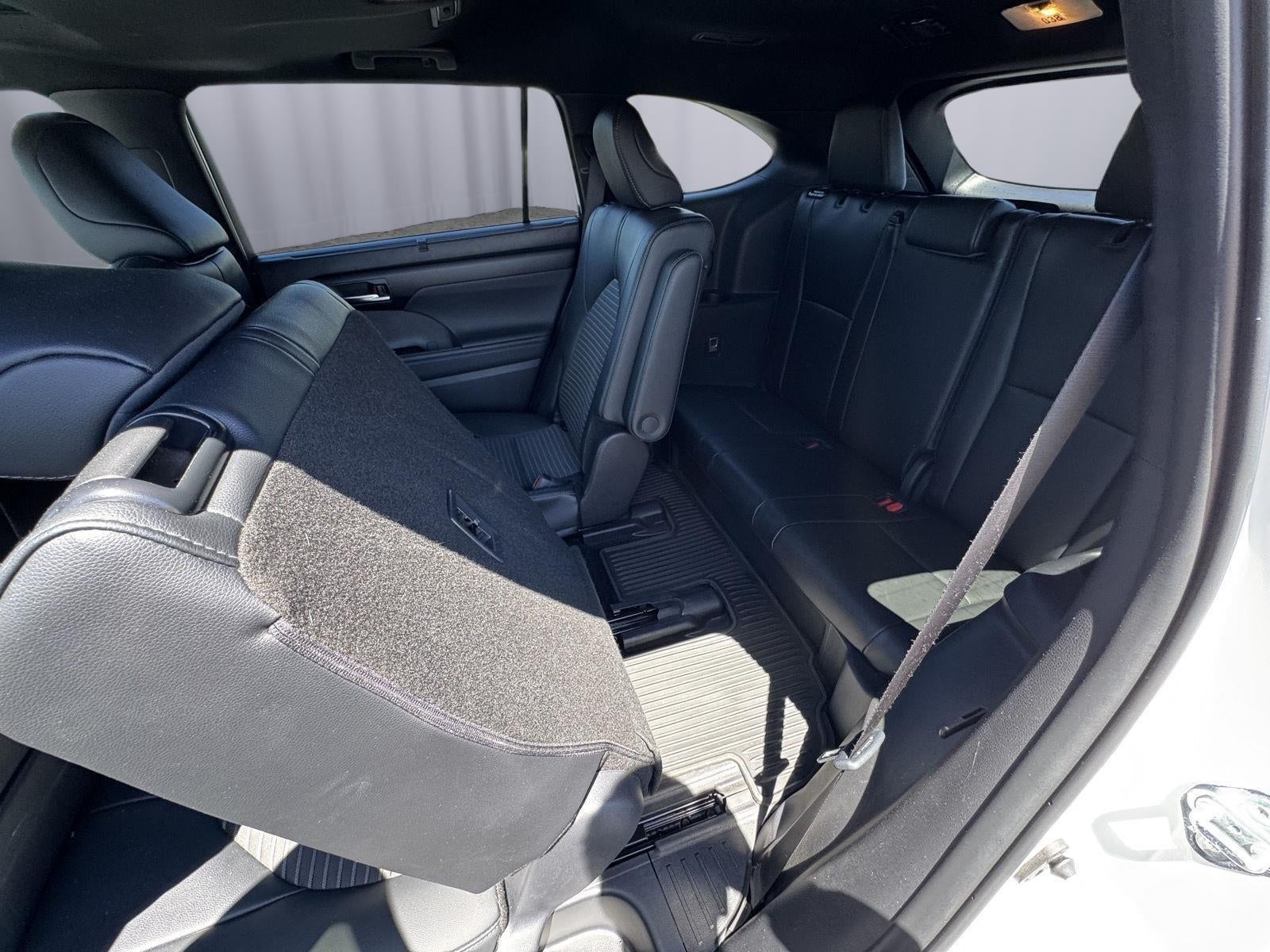 2025 Toyota Highlander LE