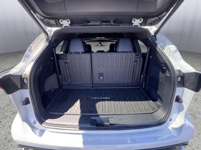 2025 Toyota Highlander LE
