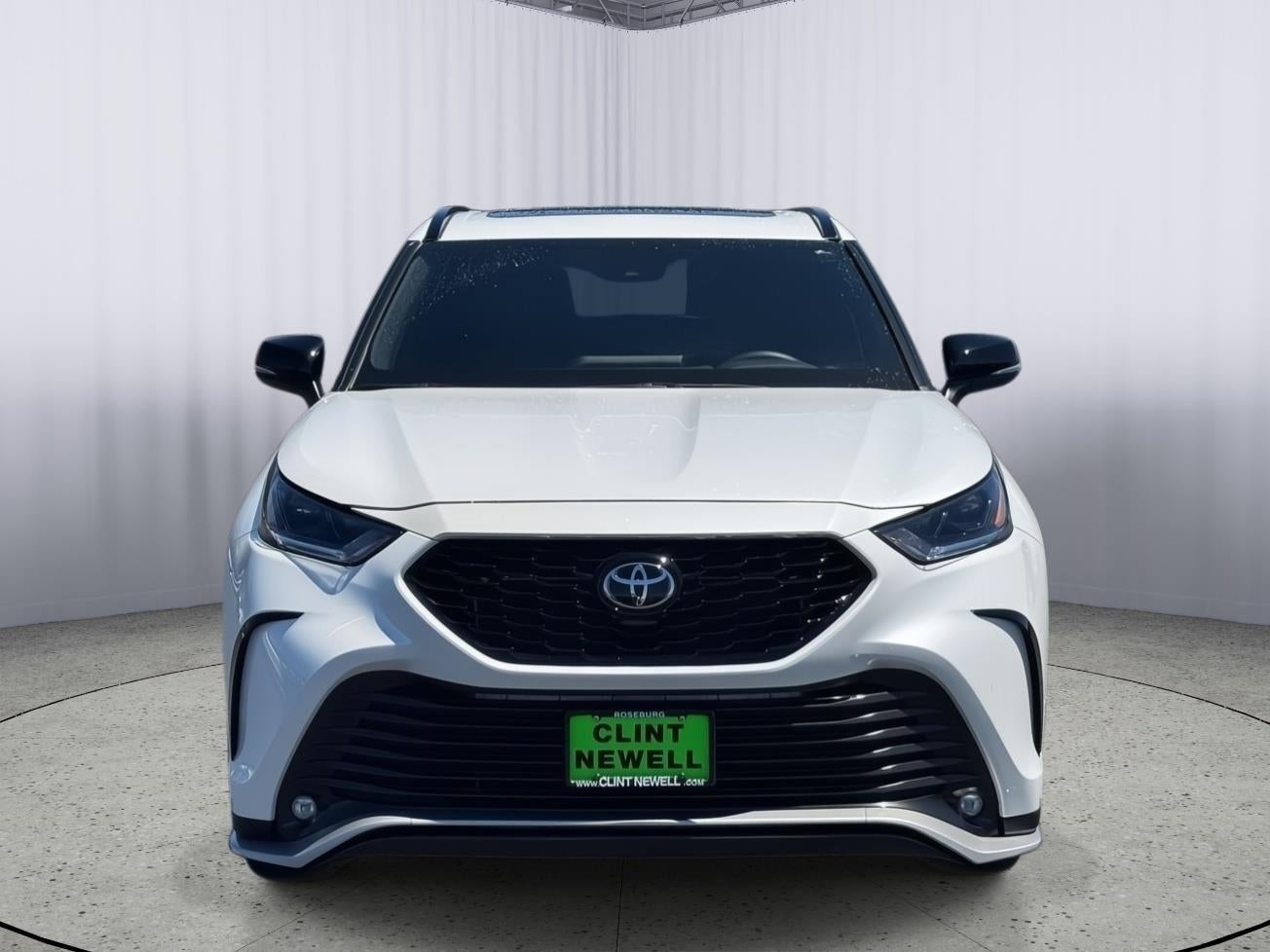 2025 Toyota Highlander LE