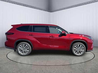 2026 Toyota Highlander XLE