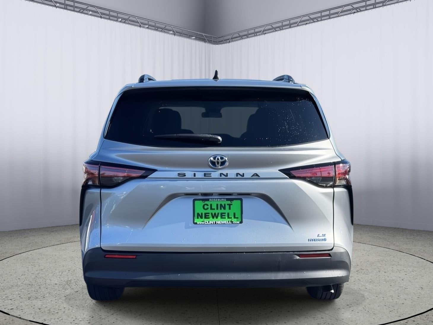 2021 Toyota Sienna LE