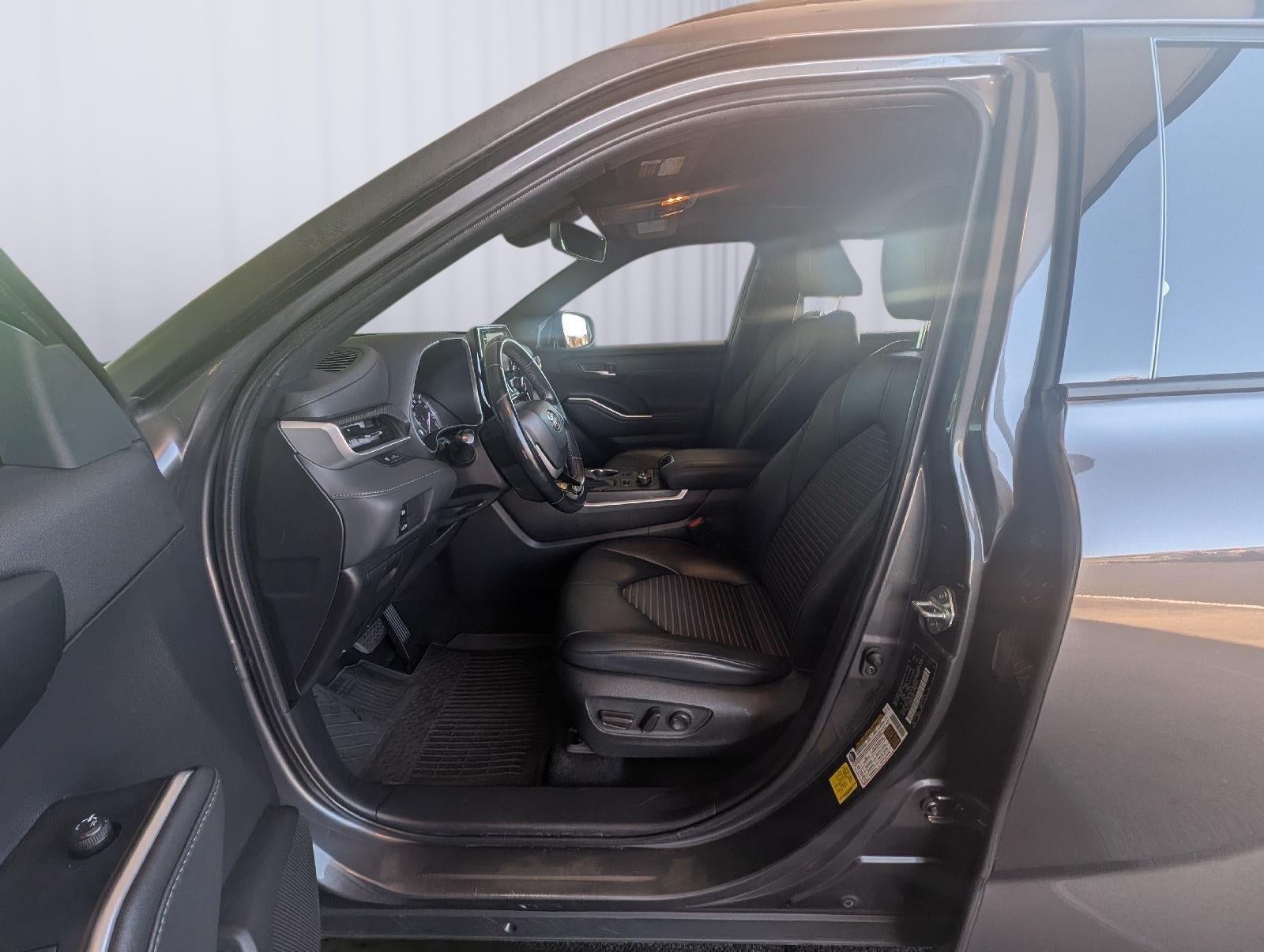 2022 Toyota Highlander XSE