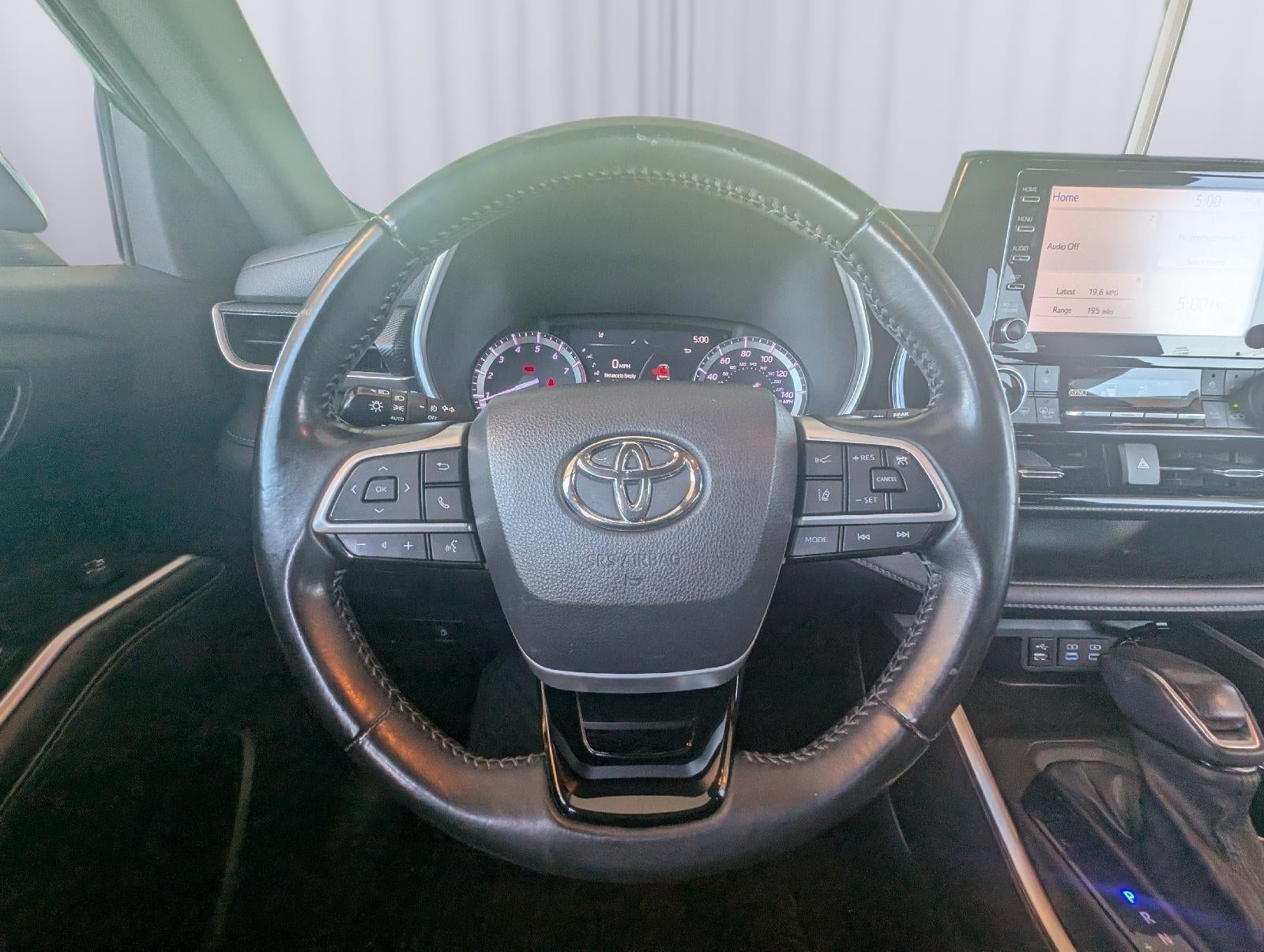 2022 Toyota Highlander XSE