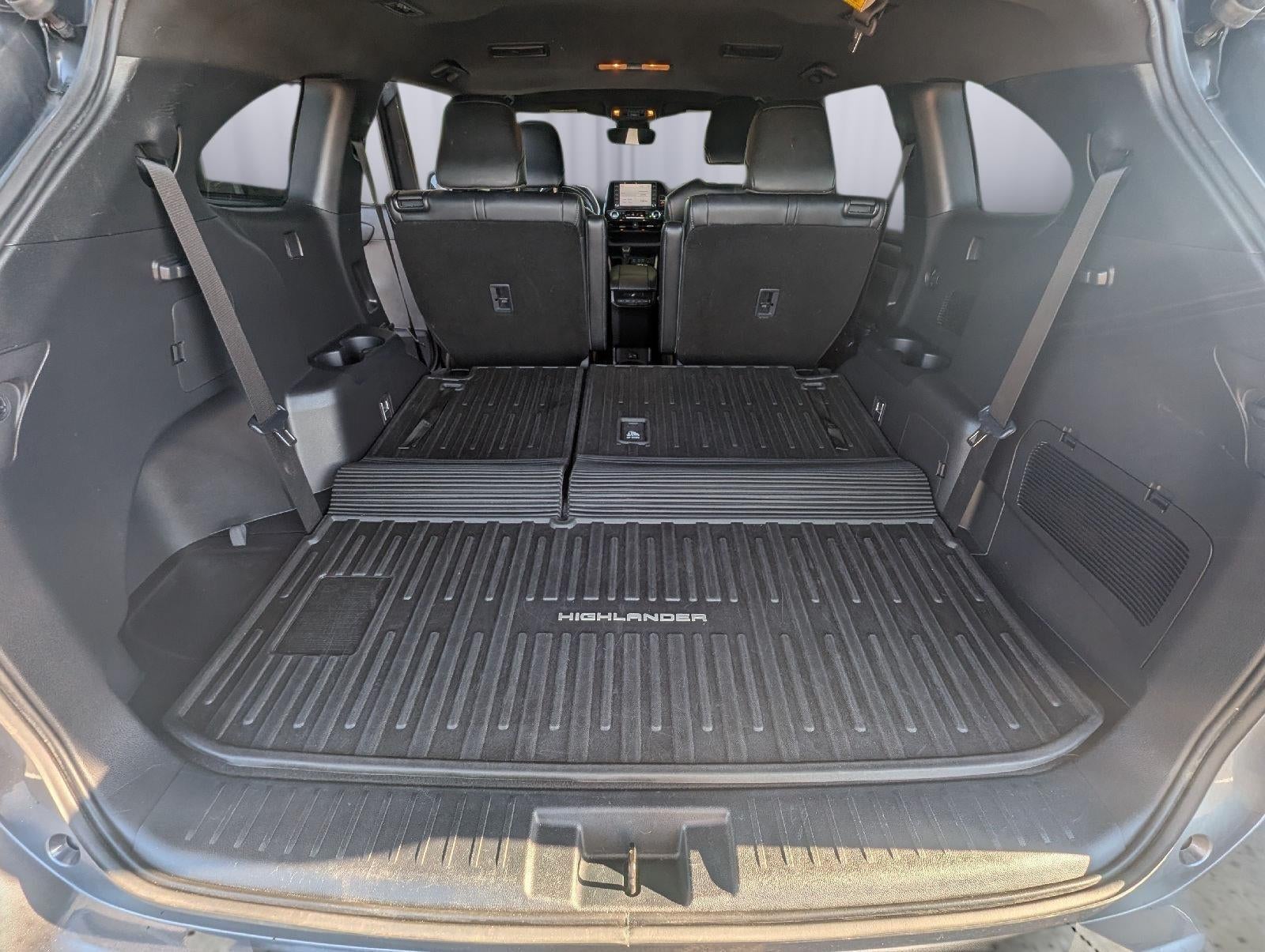 2022 Toyota Highlander XSE