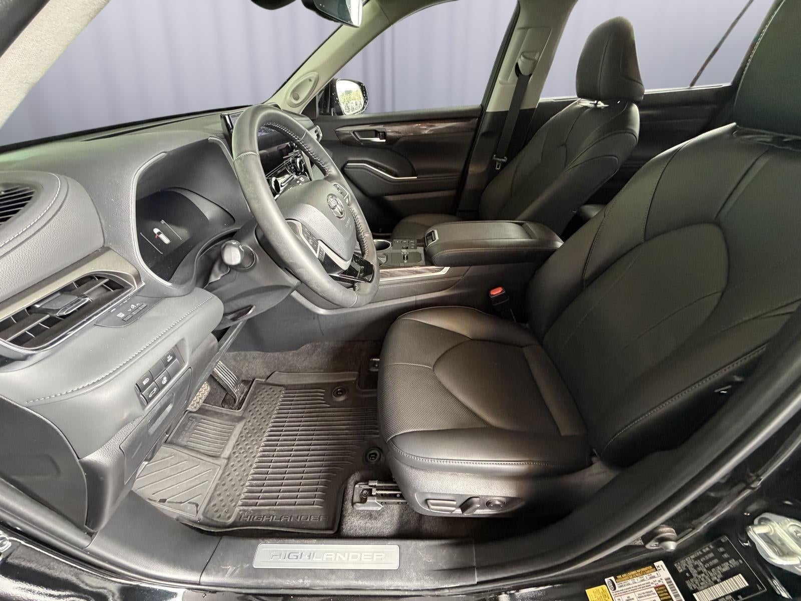 2023 Toyota Highlander Hybrid Limited