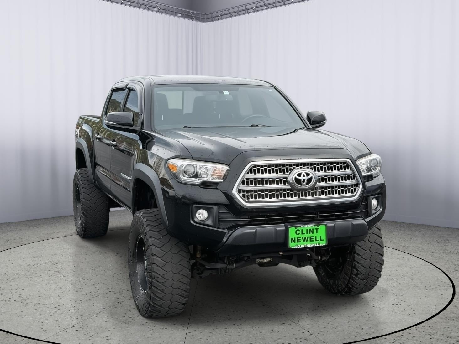 2017 Toyota Tacoma SR5