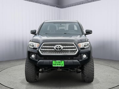 2017 Toyota Tacoma SR5