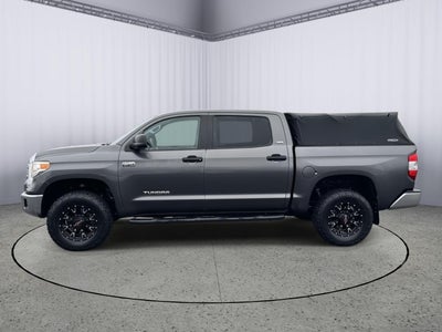 2016 Toyota Tundra 4WD Truck SR5