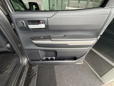 2016 Toyota Tundra 4WD Truck SR5