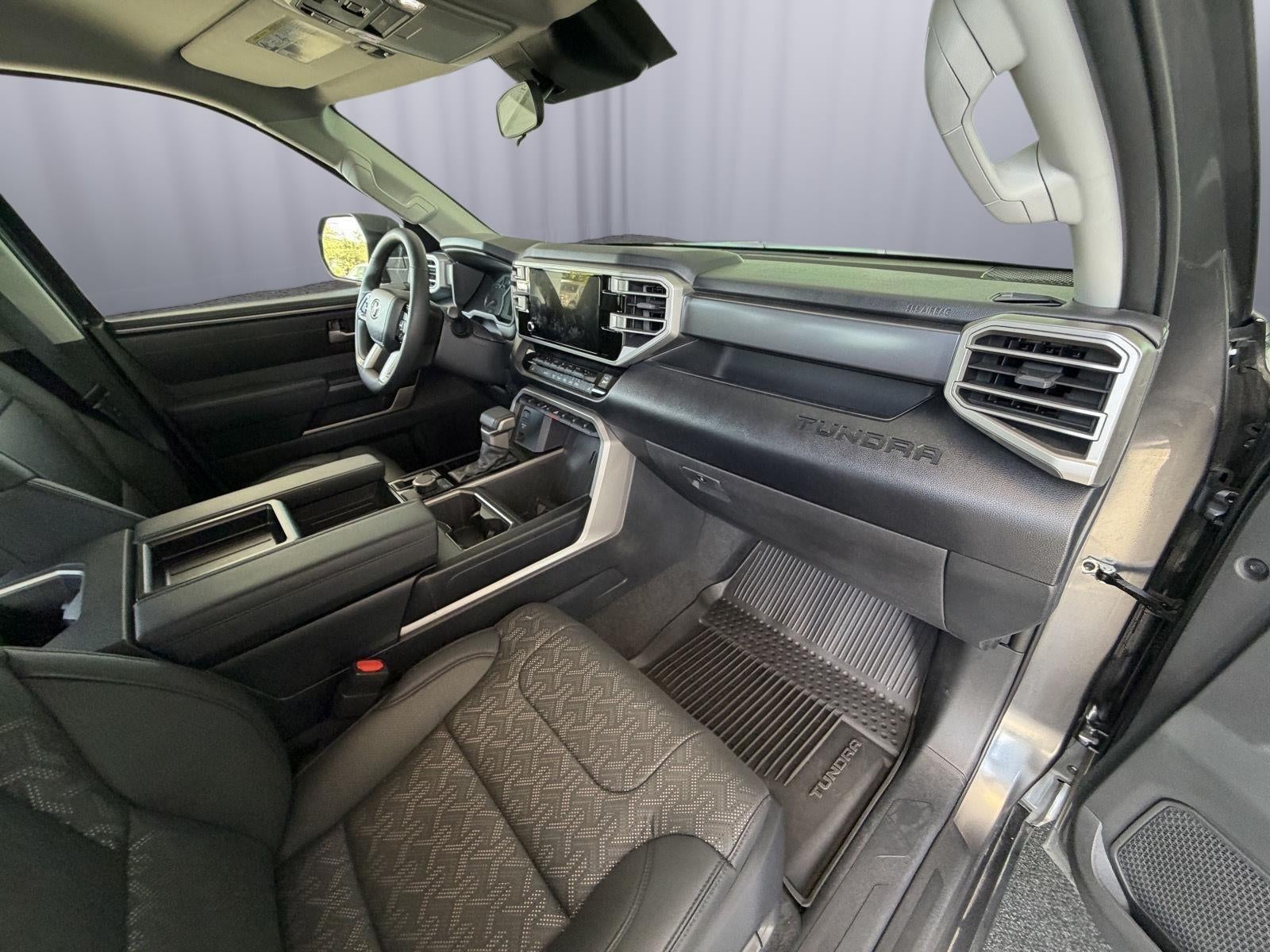 2024 Toyota Tundra 4WD SR5