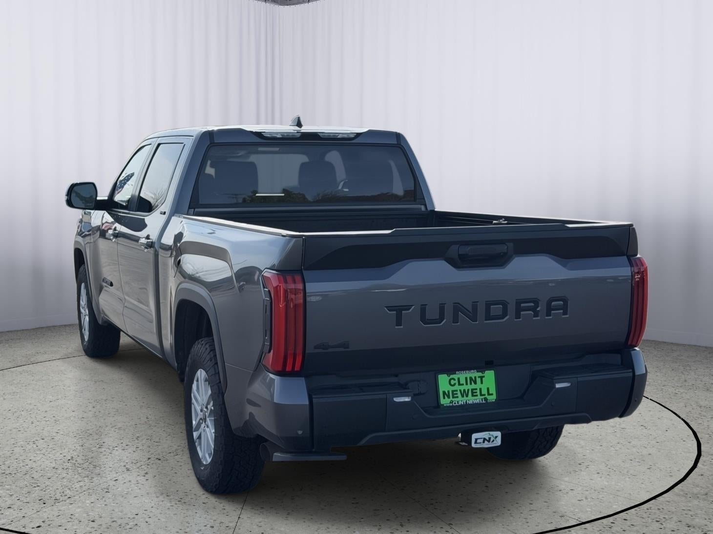 2024 Toyota Tundra 4WD SR5