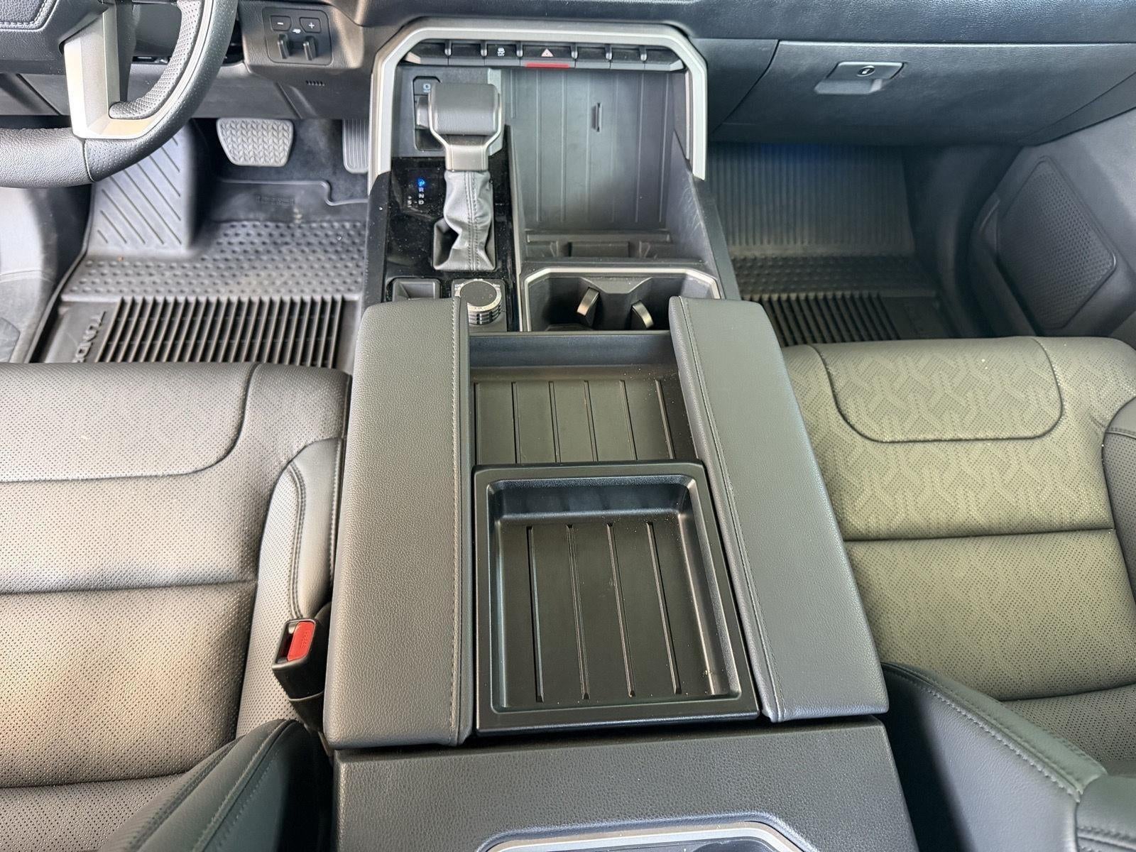 2024 Toyota Tundra 4WD SR5